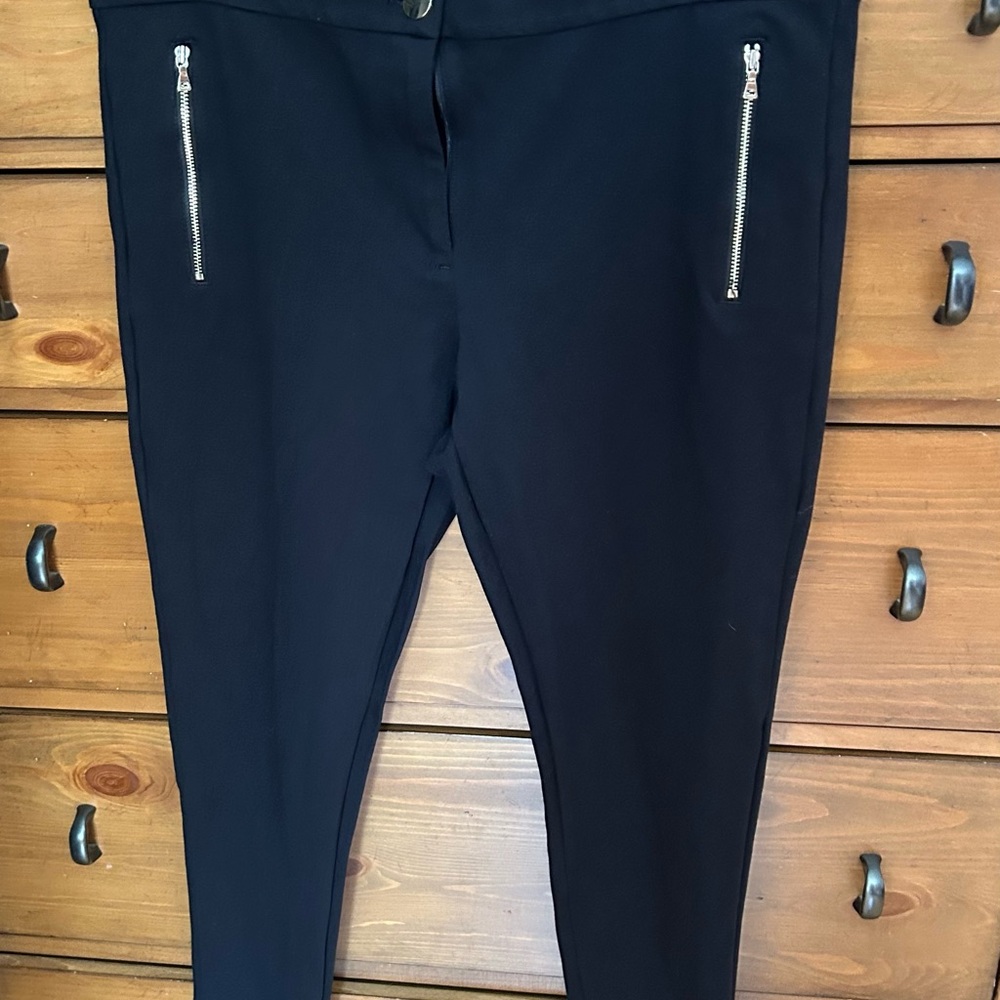 LOFT Black Ponte Skinny Pants with Zipper Accents
